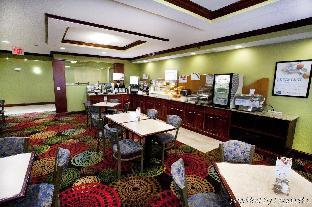 holiday inn express jamestown by ihg