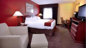 holiday inn express jamestown by ihg