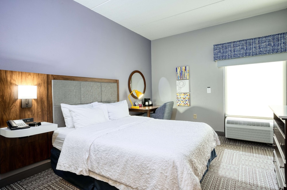hampton inn janesville