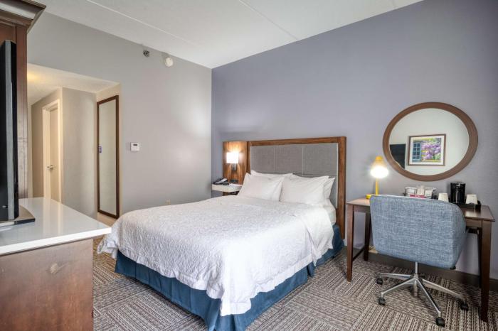 hampton inn janesville