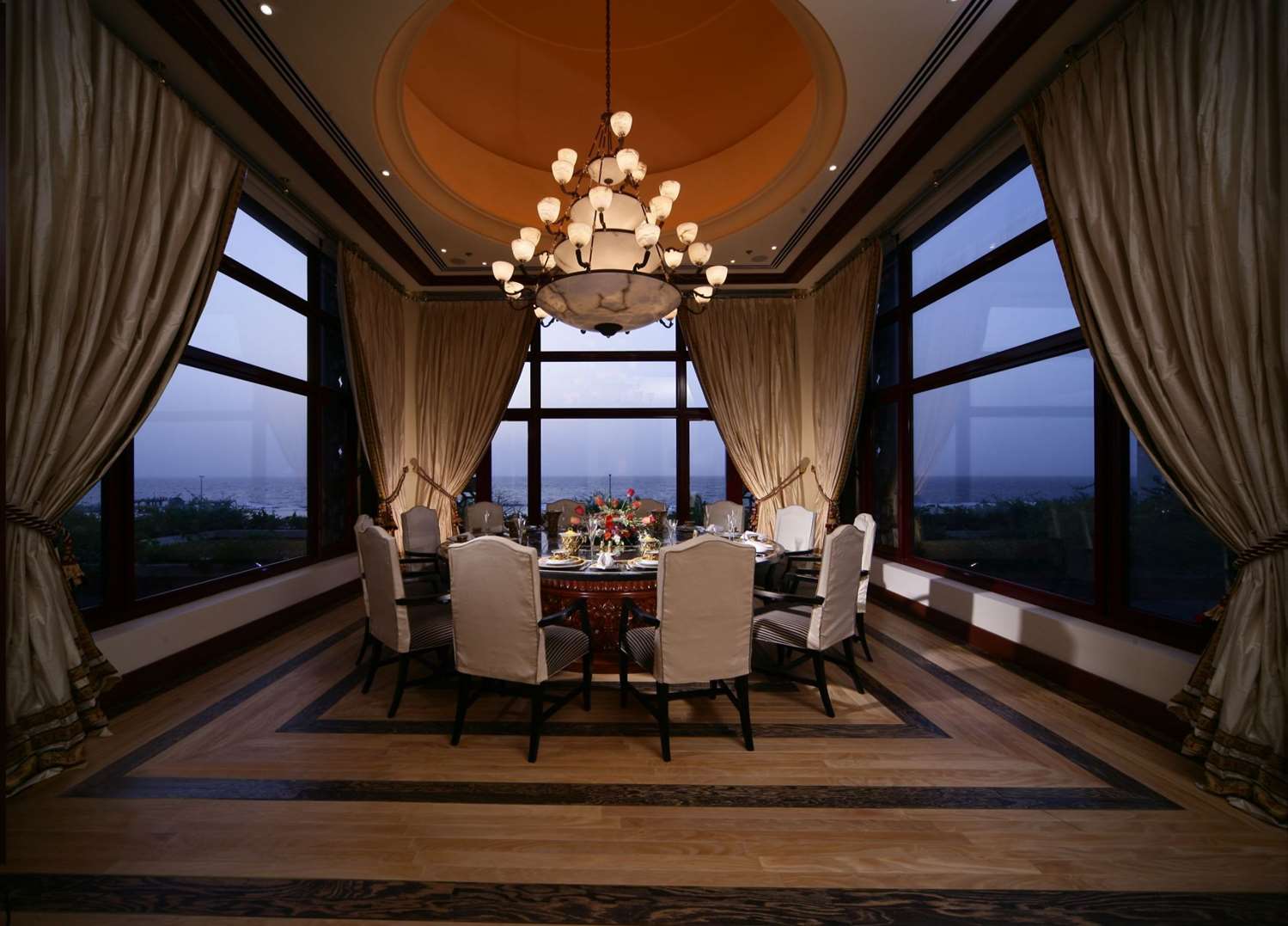 waldorf astoria jeddah qasr al sharq