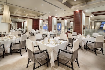 waldorf astoria jeddah qasr al sharq