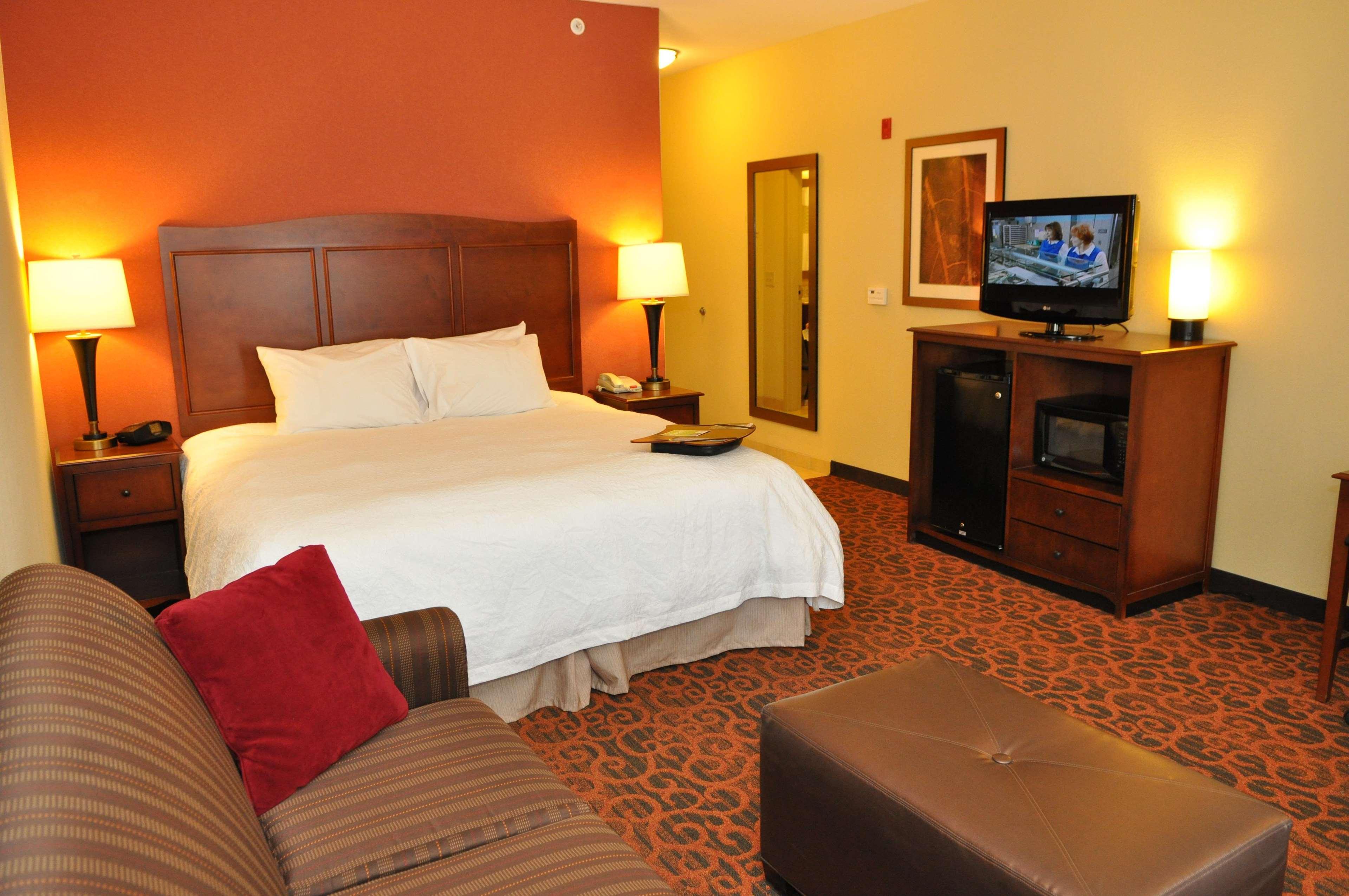 hampton inn junction city