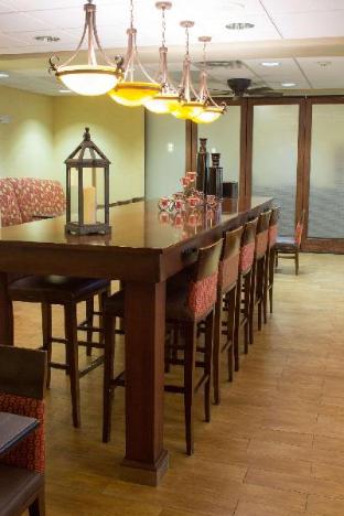 hampton inn junction city