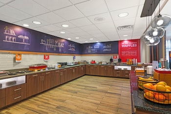 hampton inn junction city