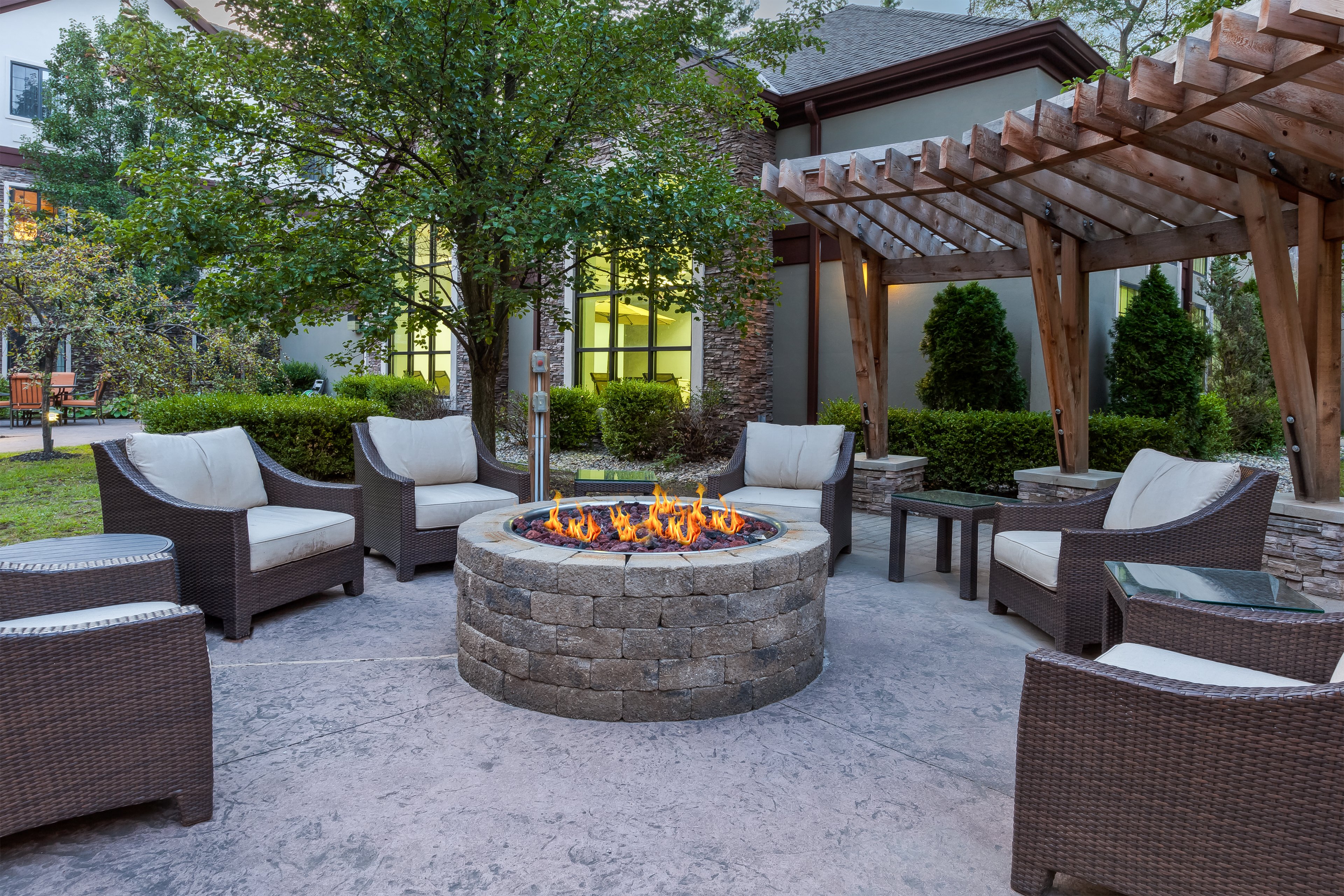 staybridge suites kalamazoo by ihg