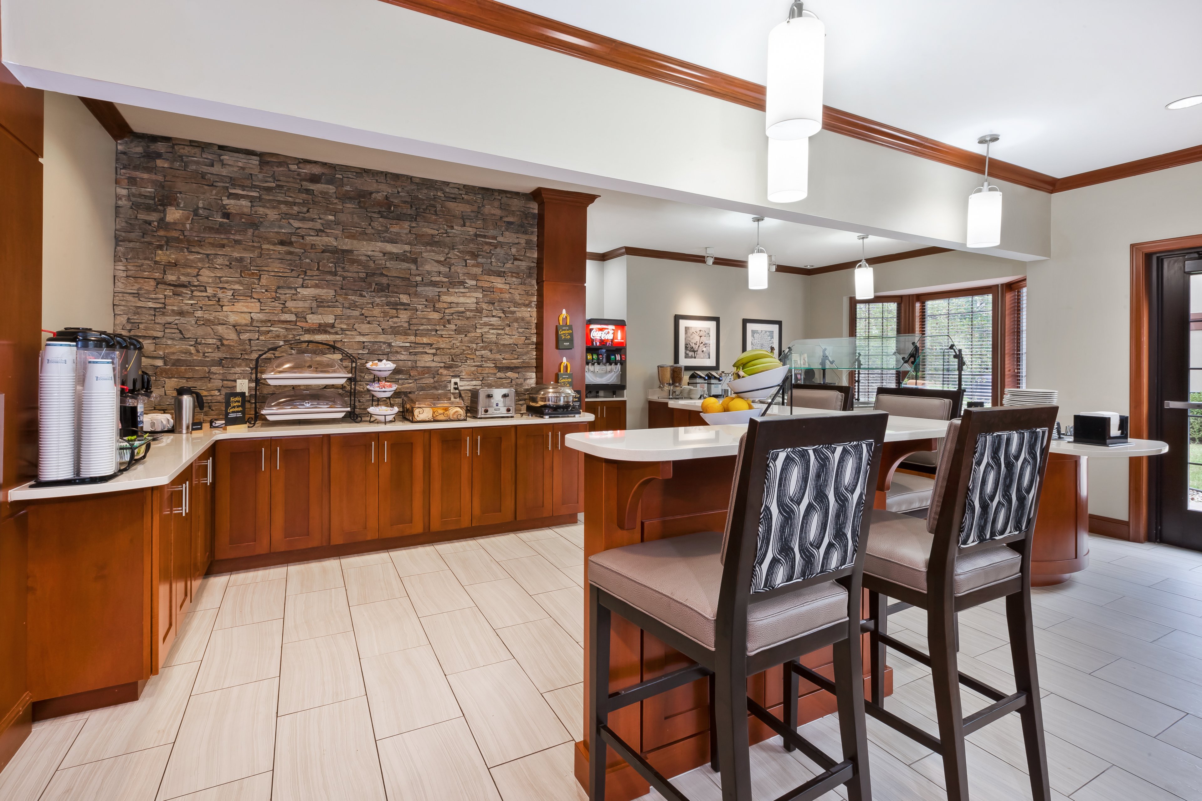 staybridge suites kalamazoo by ihg