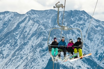 kananaskis mountain lodge autograph collection