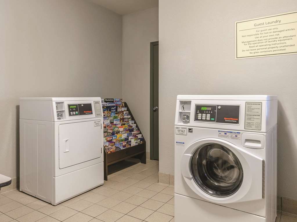 la quinta inn and suites by wyndham kansas city airport