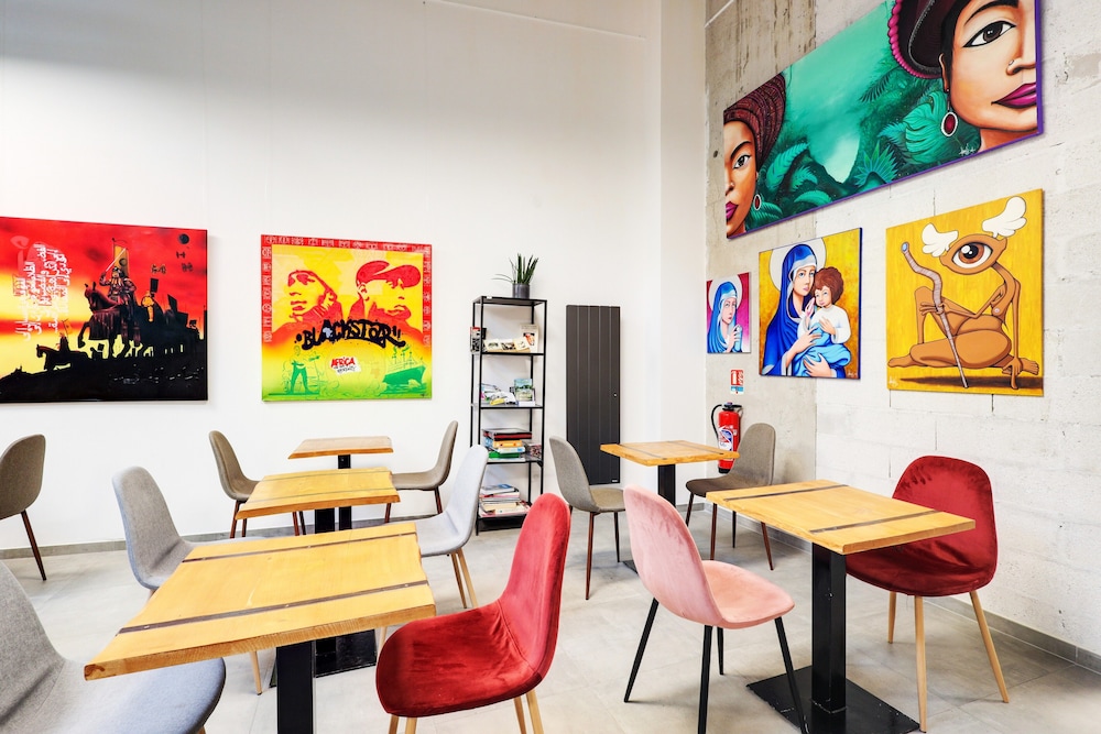 best western 11bauer paris st ouen