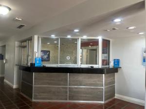 studio 6 suites dallas tx downtown
