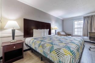 studio 6 suites dallas tx downtown