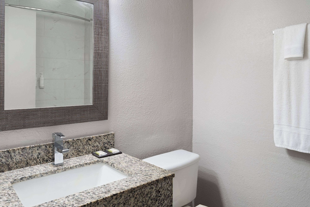 days inn by wyndham salisbury nc