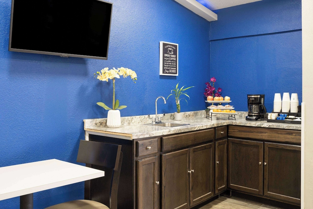 days inn by wyndham salisbury nc