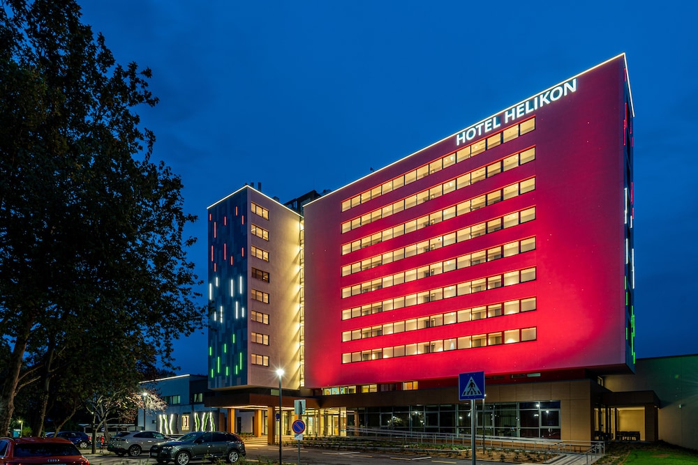 hotel helikon