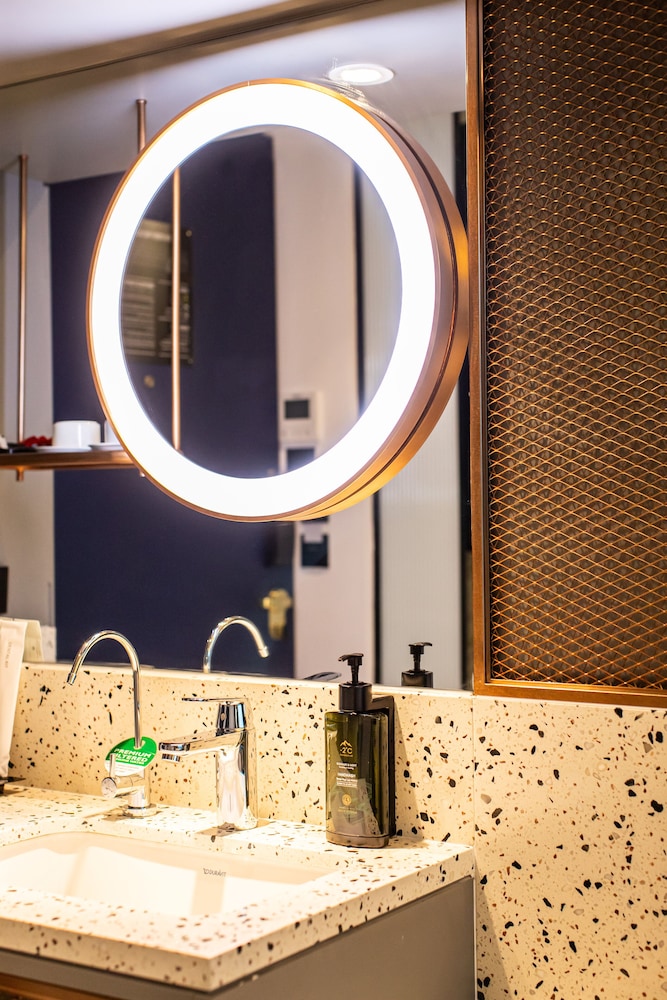 hotel faber park singapore handwritten collection