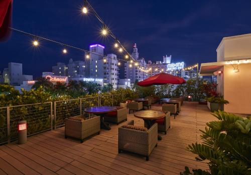 uma house by yurbban south beach