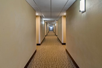 Comfort Inn & Suites,Wichita>>Sedgwick,3 star
