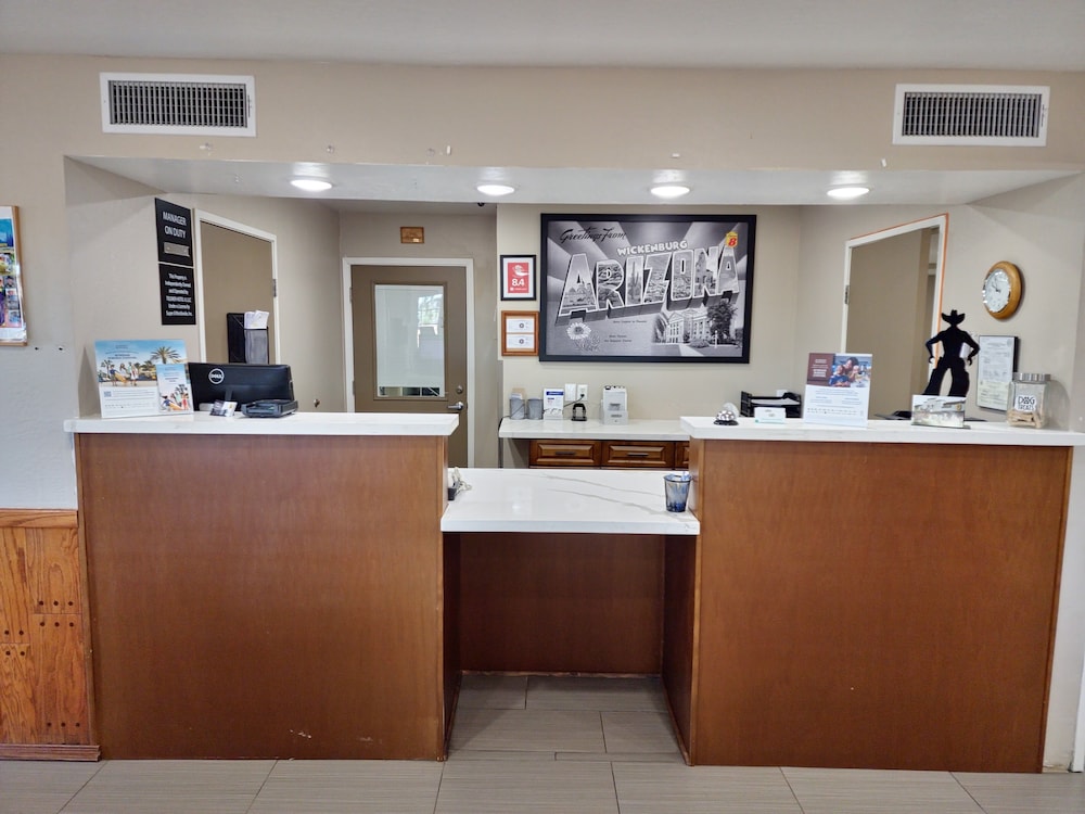 super 8 by wyndham wickenburg az
