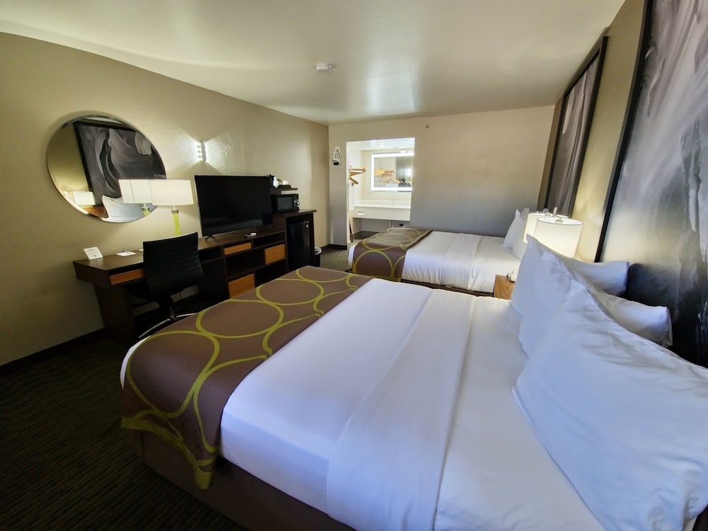 super 8 by wyndham wickenburg az