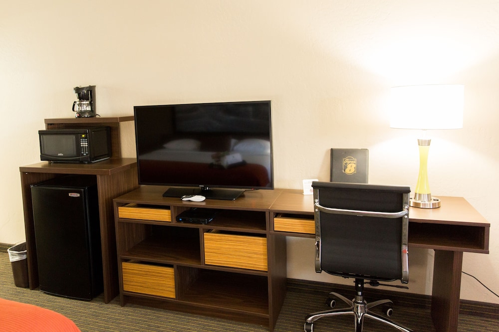 super 8 by wyndham wickenburg az