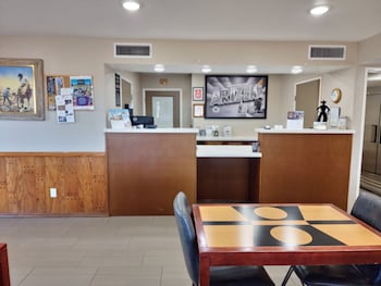 super 8 by wyndham wickenburg az