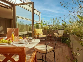 mondrian bordeaux les carmes