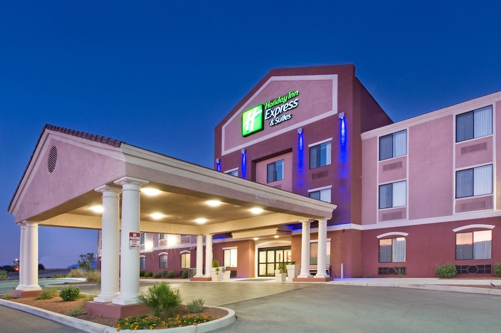 holiday inn express and suites willcox by ihg