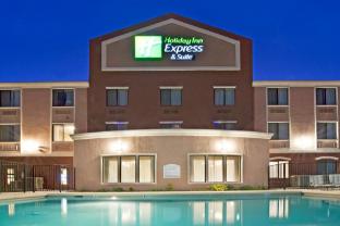 holiday inn express and suites willcox by ihg
