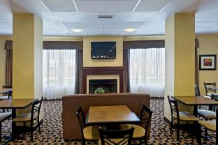 holiday inn express and suites willcox by ihg