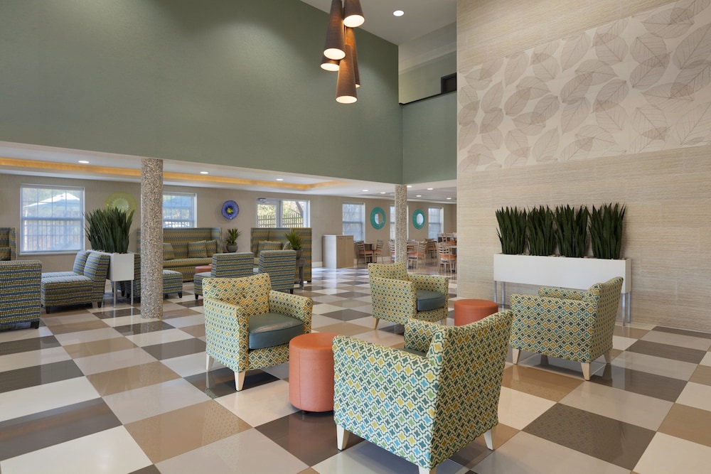 holiday inn express williamsburg north by ihg