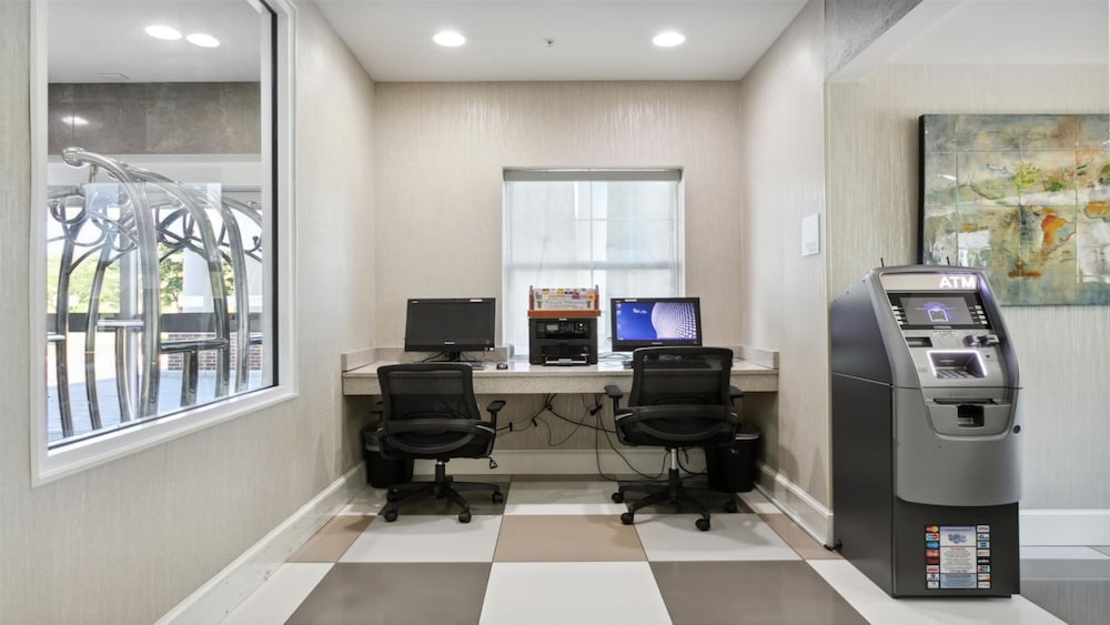 holiday inn express williamsburg north by ihg