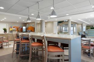 holiday inn express williamsburg north by ihg