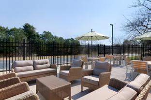 holiday inn express williamsburg north by ihg