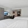 holiday inn express williamsburg north by ihg
