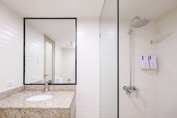 surestay plus by best western cebu city