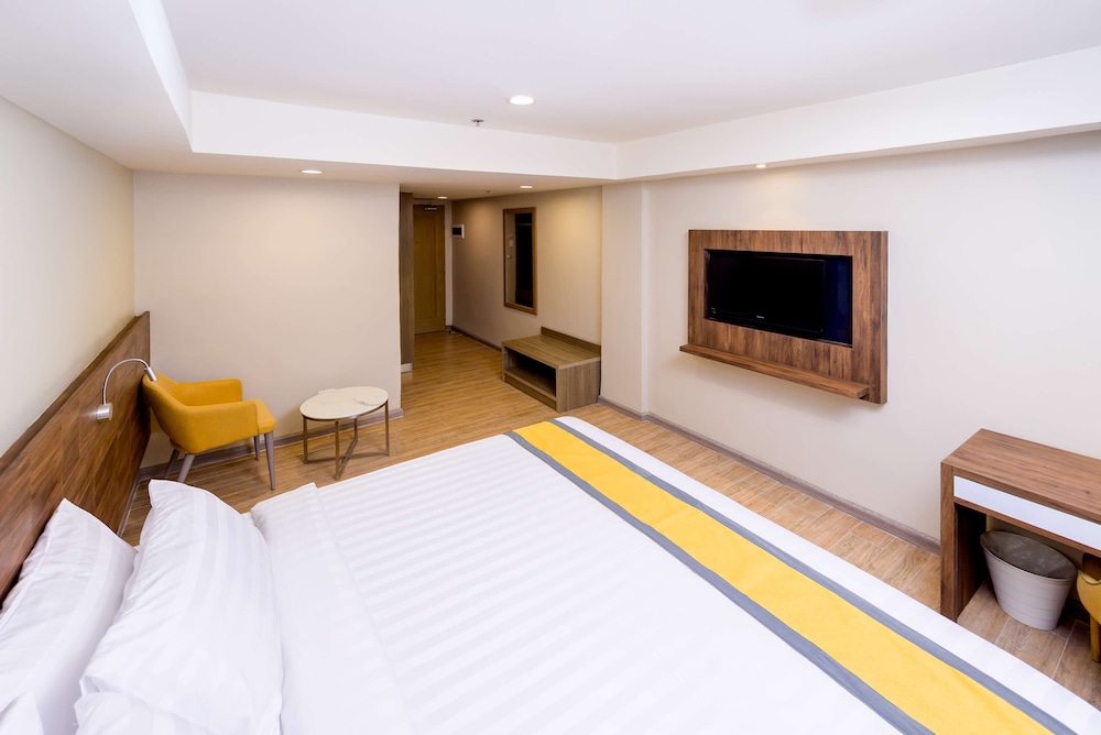surestay plus by best western cebu city