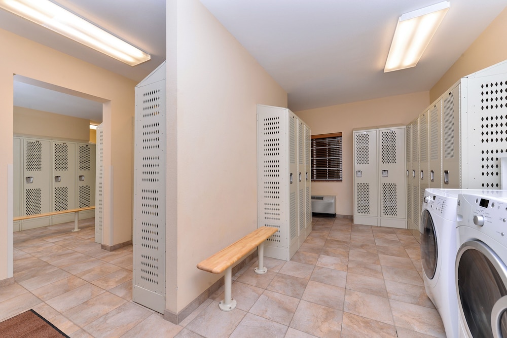 candlewood suites williston by ihg