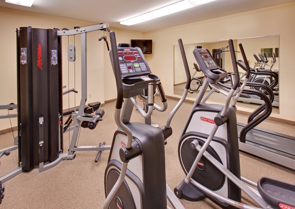 candlewood suites williston by ihg