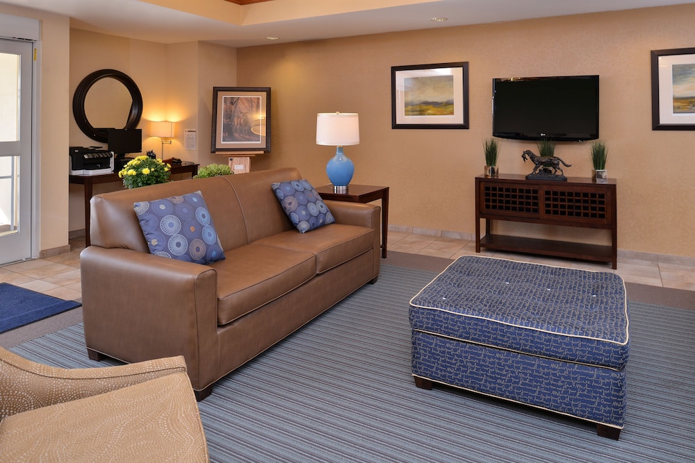 candlewood suites williston by ihg