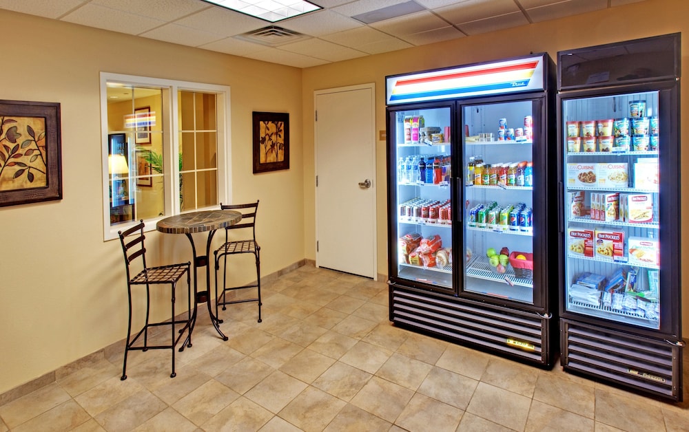candlewood suites williston by ihg