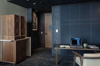 pullman auckland airport