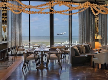 pullman auckland airport