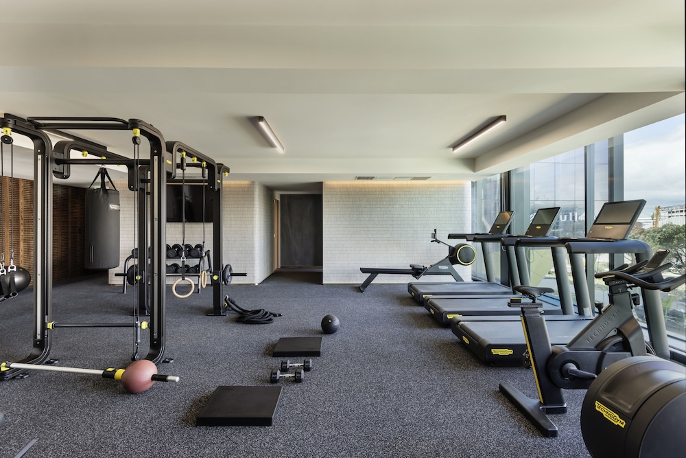 pullman auckland airport