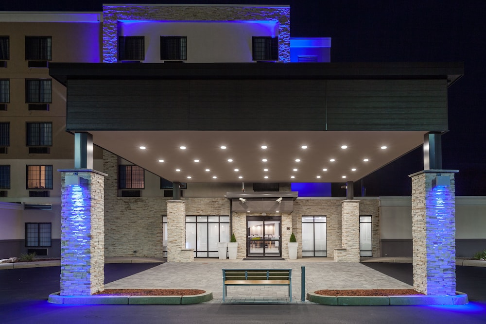 holiday inn express hotel and suites providence woonsocket by ihg