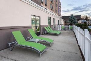 holiday inn express hotel and suites providence woonsocket by ihg