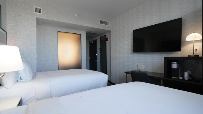 doubletree by hilton long island city ny