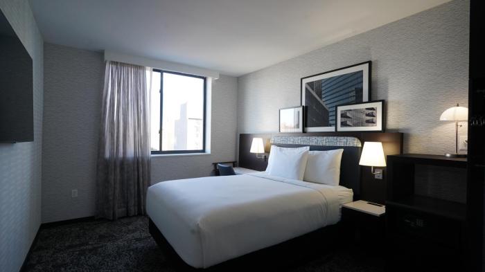 doubletree by hilton long island city ny