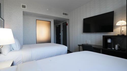 doubletree by hilton long island city ny
