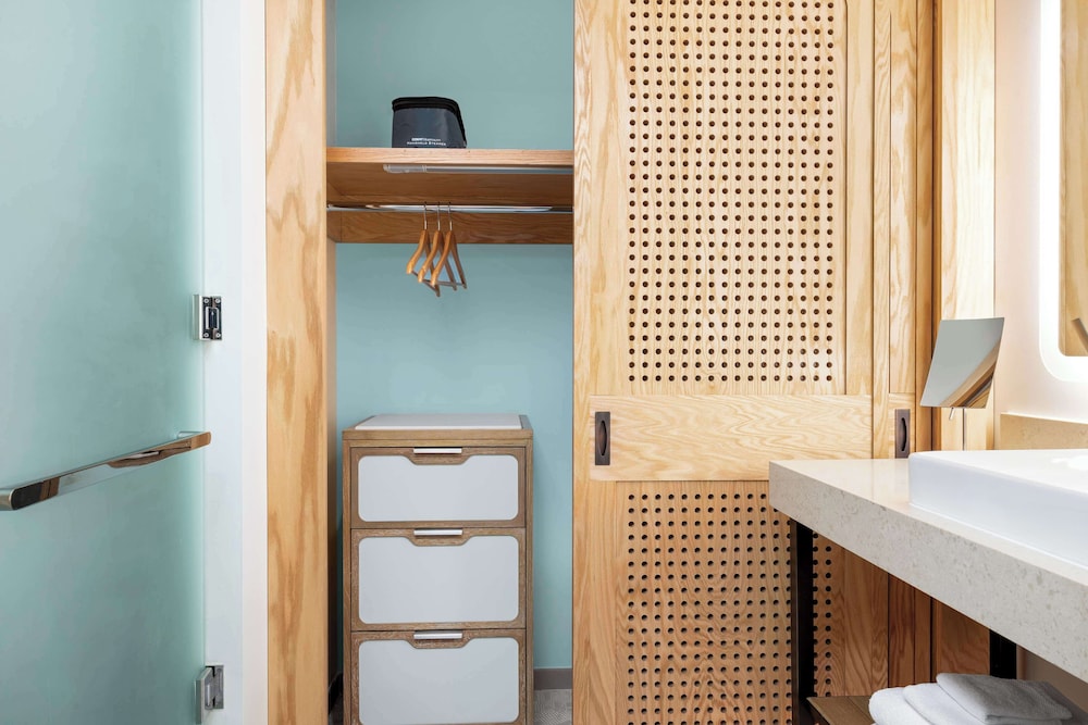 the hiatus clearwater beach curio collection by hilton